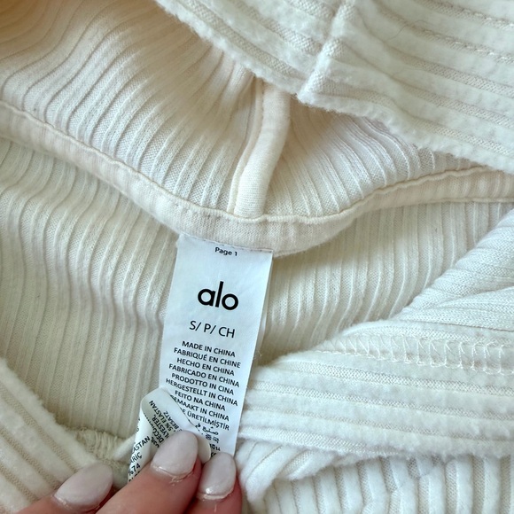 Alo set - Picture 3 of 3